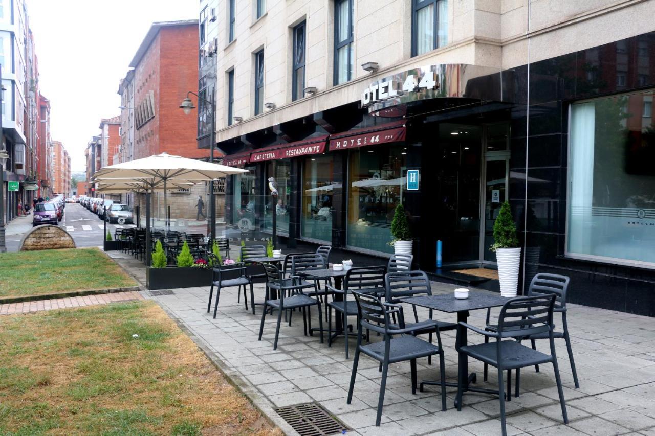 Hotel 44 Gijón Buitenkant foto