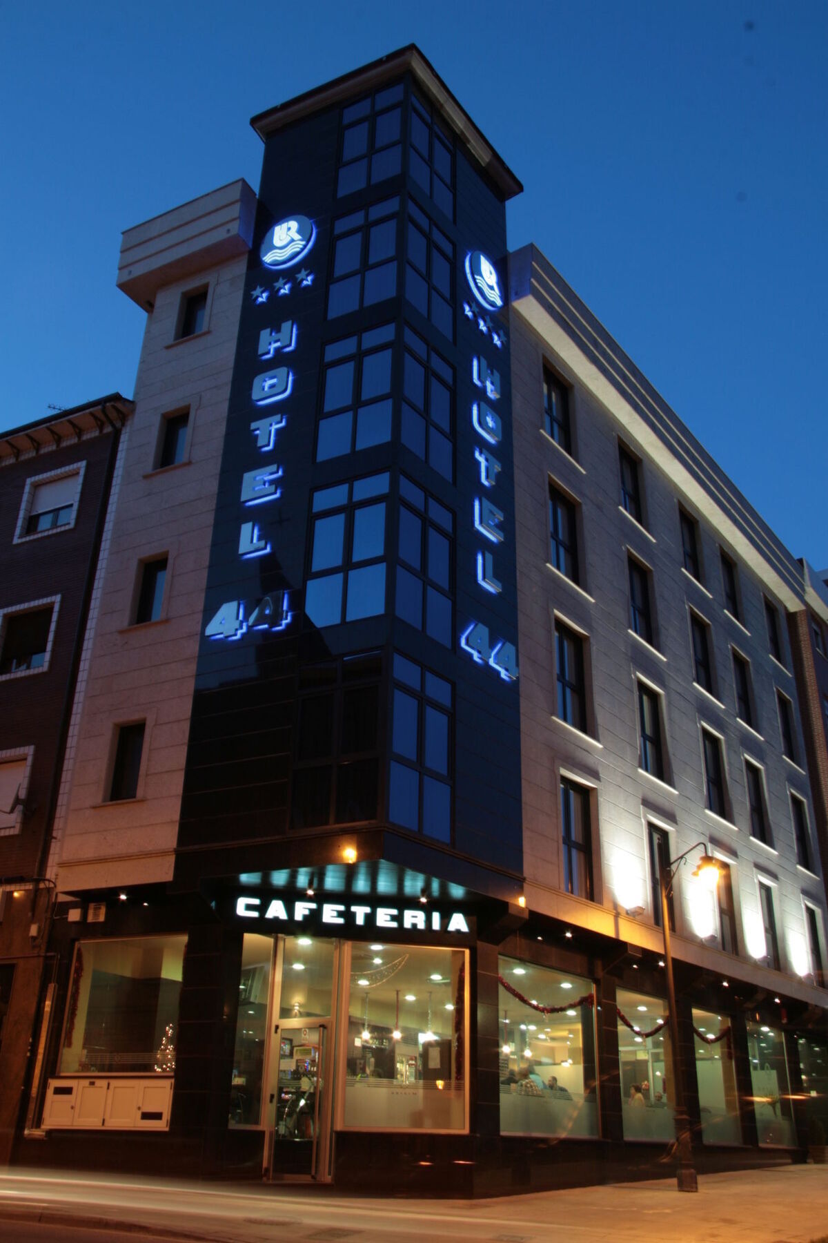 Hotel 44 Gijón Buitenkant foto